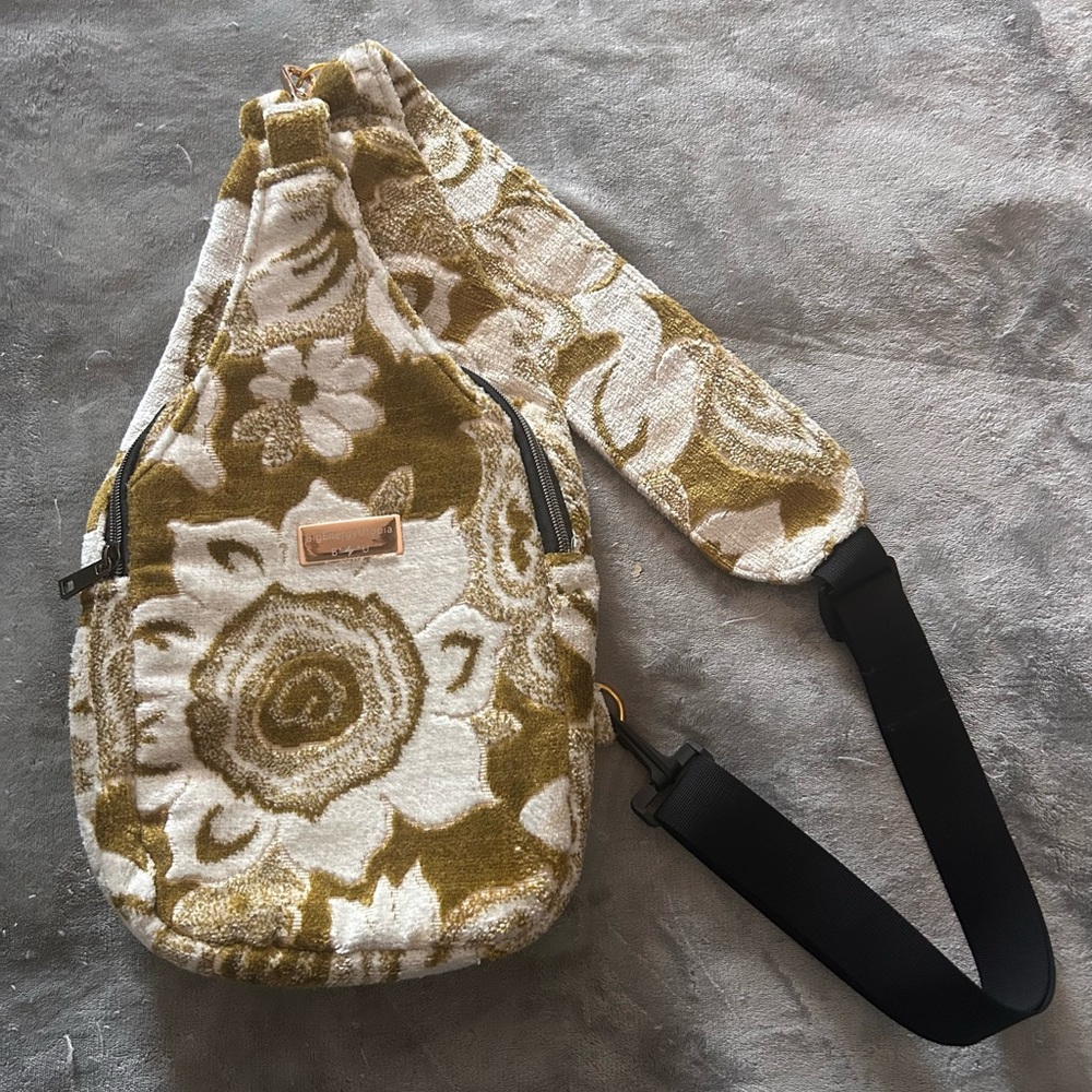 Unisex Floral Patterned Sling Bag